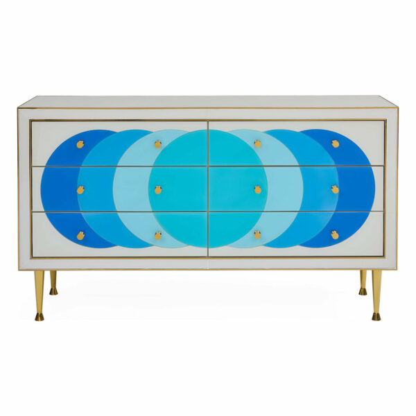 Ultramarine_Credenza_a_cb98804c-aa6e-4732-a2b1-ce3753c41672